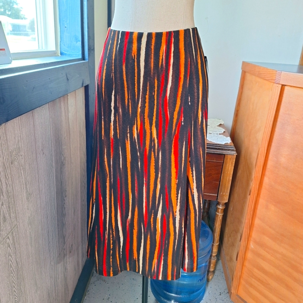 Jones New York "Seaview"Multi-Colored Skirt, Size Medium, RN#54050, NWT